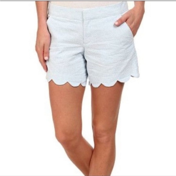 Lilly Pulitzer Buttercup Seersucker Scalloped Short Size 4 - Picture 6 of 16